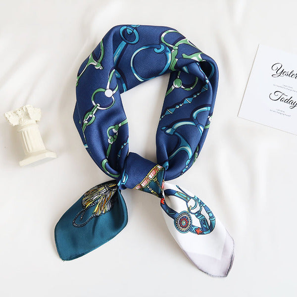 TealMaze (70X70 cms)