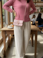 CrossKulture - MagicalSling lightweight sling bag model view