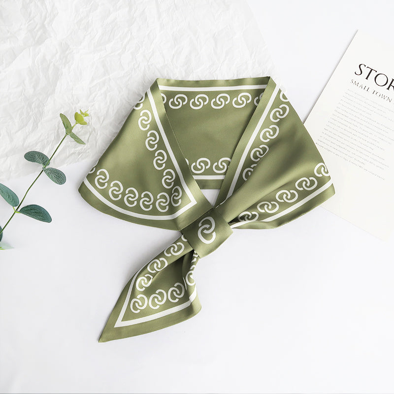 ChainedBorder Satin Neck Scarf Olive
