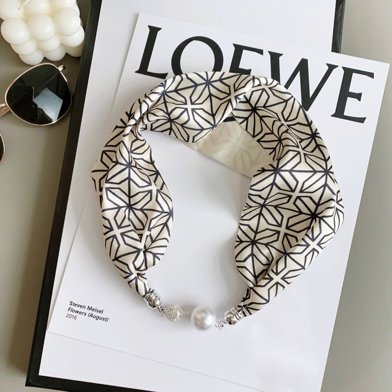 CrossKulture - SimpleGraphic satin jewellery scarf