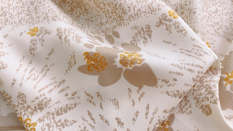 BloomingBorder Satin Twill Scarf Square Beige