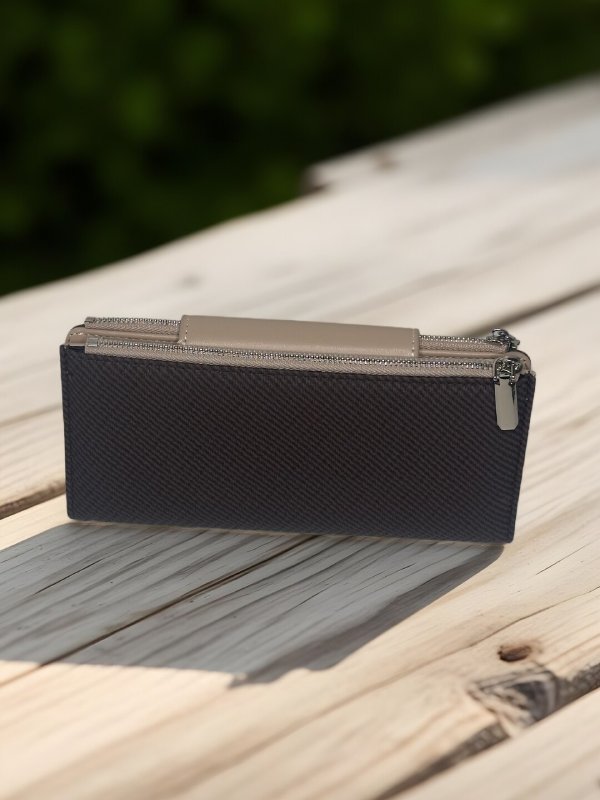 CrossKulture -GrandCarry lightweight long wallet back view