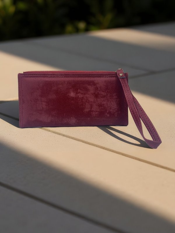 CrossKulture -SuppleCarrylightweight long wallet back view