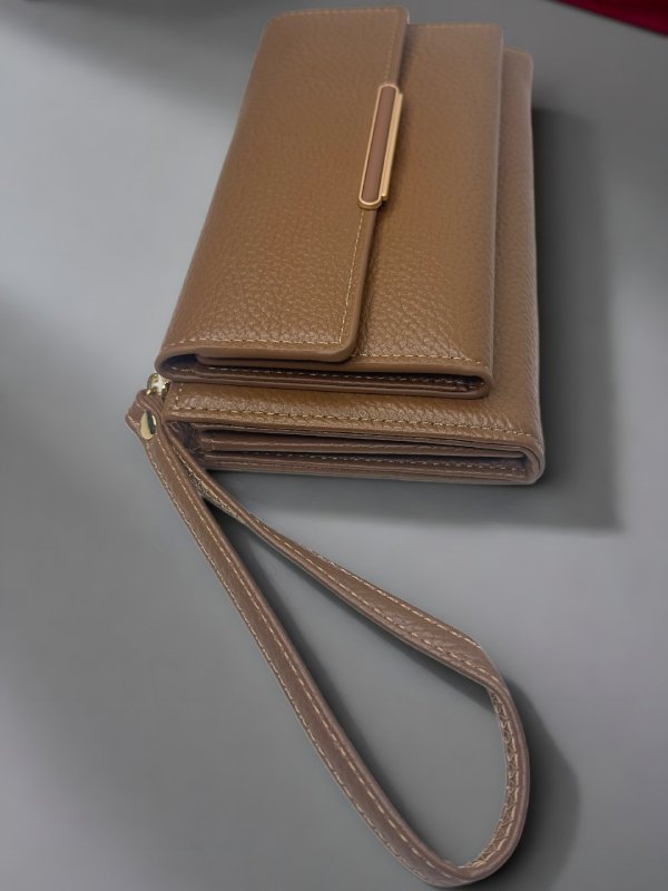 CrossKulture -PerfectCarry lightweight long wallet side view