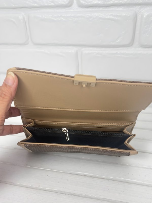 CrossKulture - EliteCarry lightweight long wallet inner view showing zip compartment and storage pockets
