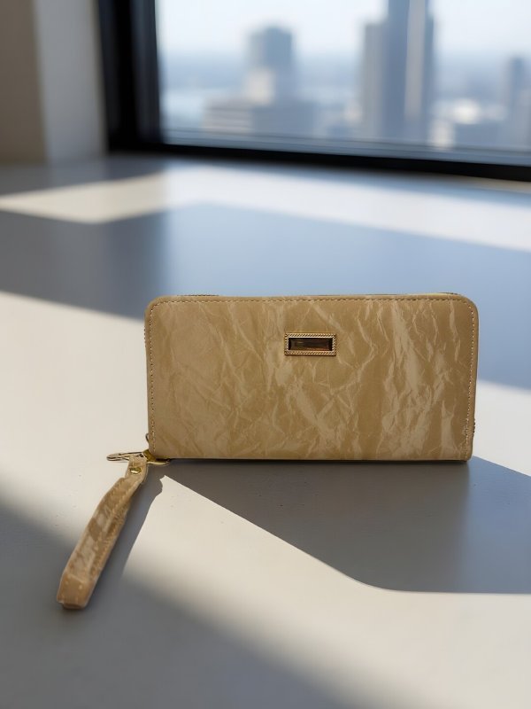 CrossKulture - MonoCarry lightweight long wallet front view