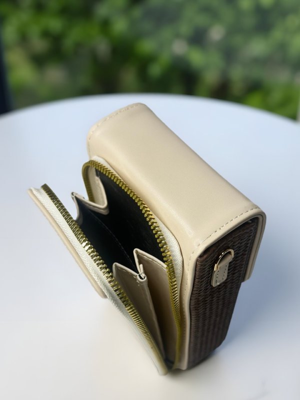 CrossKulture - ZenithSling lightweight sling bag open zip view