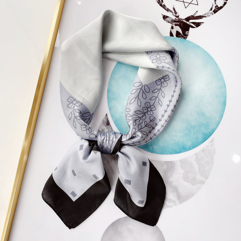 VelvetLilac (70X70 cms)