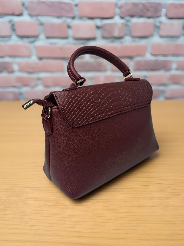 CrossKulture - BlissLite lightweight wine handbag back view