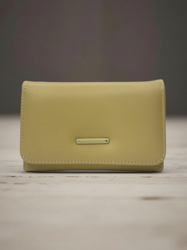 CrossKulture - SageClutch lightweight clutch bag front view