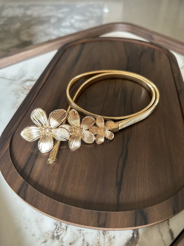 GoldenLoop Gold Women Metal Stretchable Belt