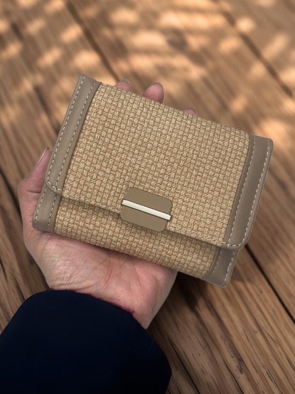 CrossKulture - LittleCrush lightweight small wallet front view in hand