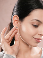 EmberShine Ear Stud Single Silver