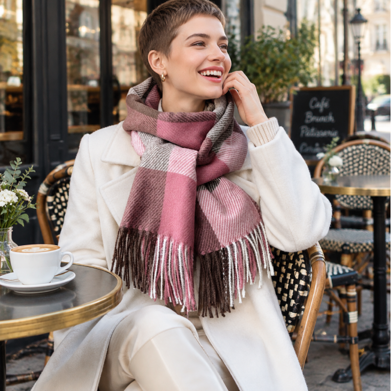 FrostCheck Cashmere CheckeredScarf
