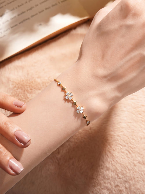 MoonCharm Chain Bracelet Gold
