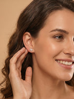 SunlitSoul Ear Stud Single Gold