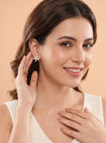 BloomShine Ear Stud Single Gold