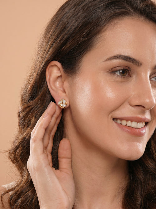 PrestigeGlow Ear Stud Single Gold
