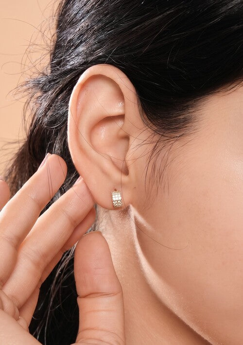 GraceGleam Ear Stud Single Gold